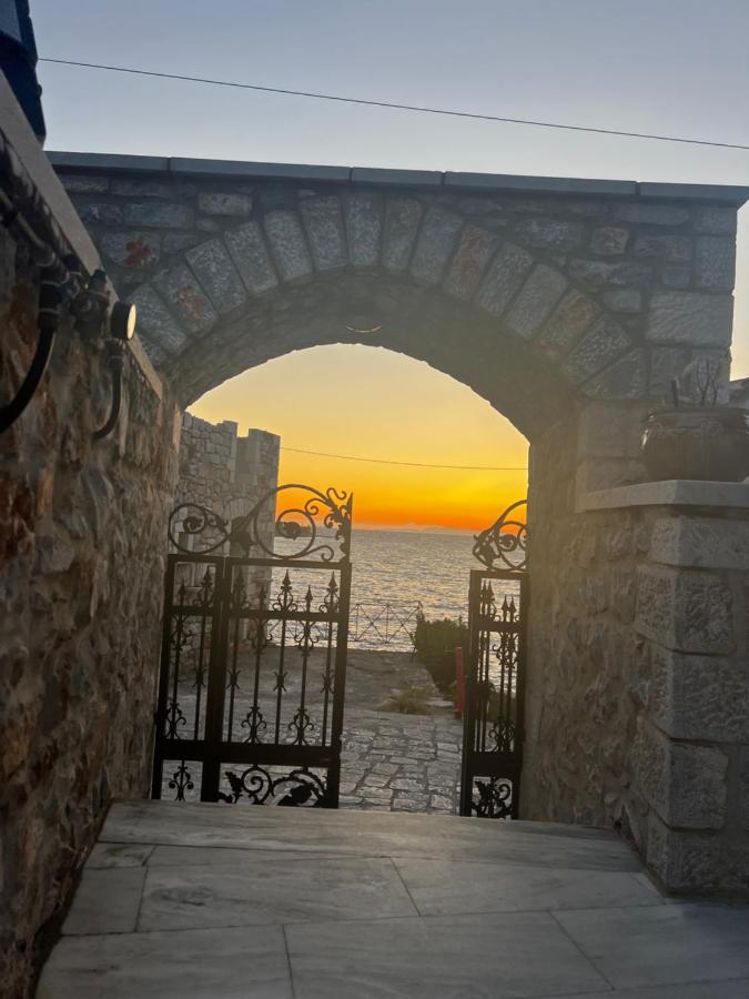Limeni Studios المظهر الخارجي الصورة